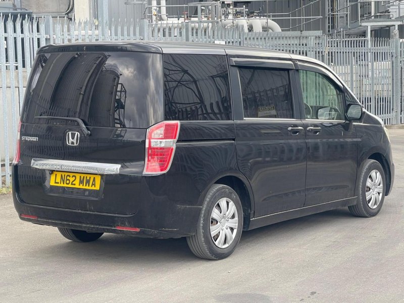 HONDA STEPWAGON