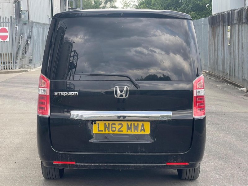 HONDA STEPWAGON